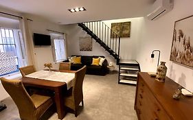 Moderno Duplex En La Tacita De Plata